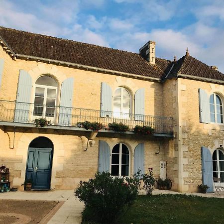 Les Clos Bleus Neuville-de-Poitou Ngoại thất bức ảnh